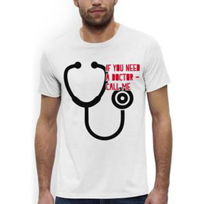 Трикотажная мужская футболка. If you need a doctor - call me. фото, изображение, баннер