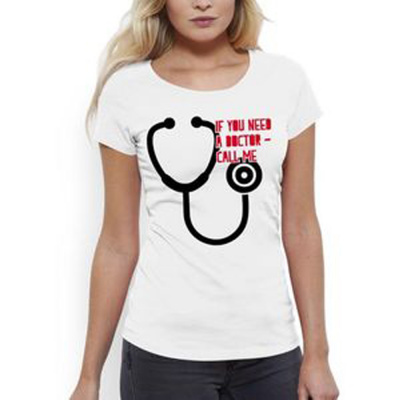 Трикотажная женская футболка. If you need a doctor - call me. фото, изображение, баннер